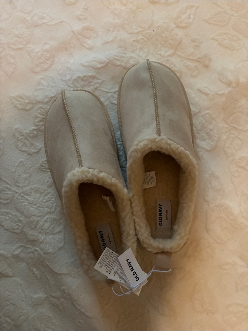 Old Navy Beige Sherpa-Lined Slip-On Slippers